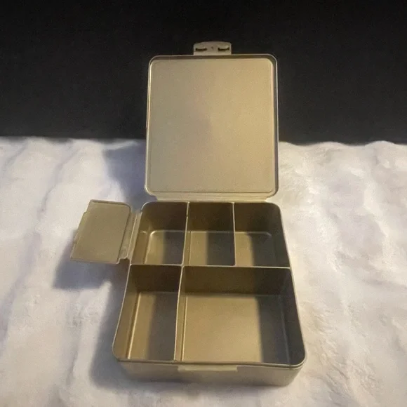 Pottery Barn Kids (PBK) All-in-One Bento Boxes - Picture 7 of 12